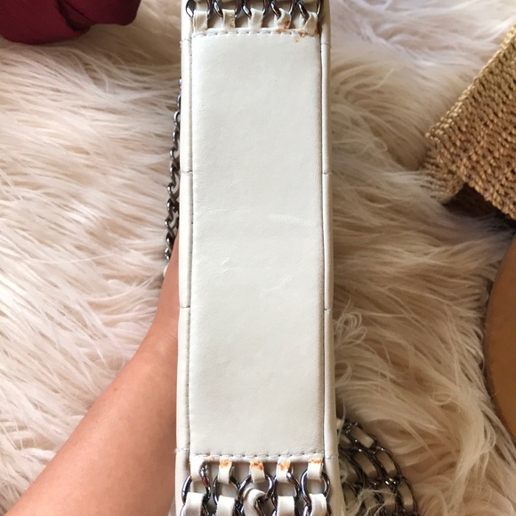 CHANEL ROCK AND CHAIN FLAP BAG. Firm price ! - Picture 7 of 10